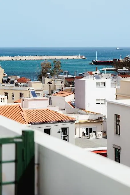 Rooftop 1-Bedroom Apartment Rethymno